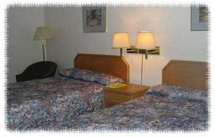 Economy Inn Prince George Szoba fotó